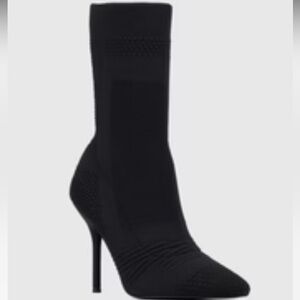 Knit Black Heeled Boots for Women